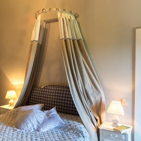 Il Castellaccio 8, Emma *