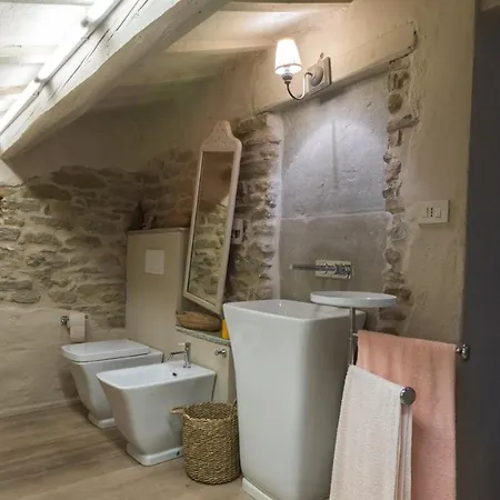 Il Castellaccio 8, Emma * Brisighella