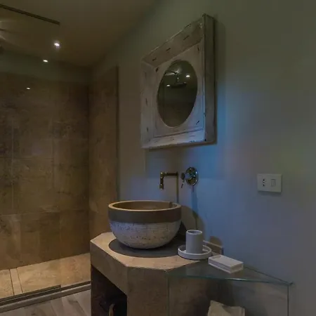 Villa Il Castellaccio 8, Emma *