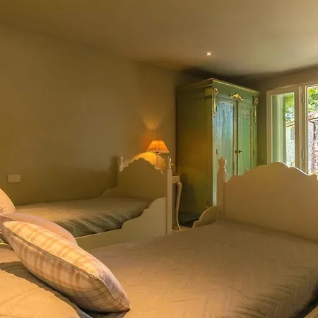 Il Castellaccio 8, Emma Brisighella