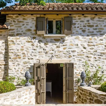 Il Castellaccio 8, Emma *