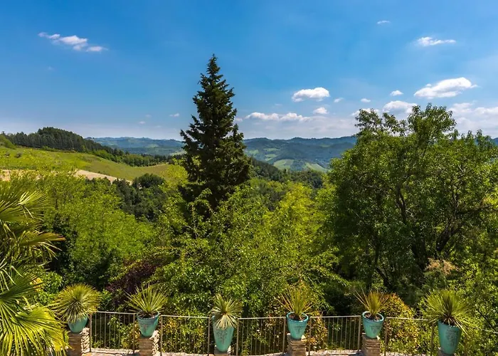 Il Castellaccio 8, Emma 빌라 *